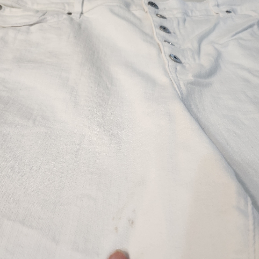 Torrid White Jean Shorts with Button fly, Frayed Hem - Picture 7 of 7
